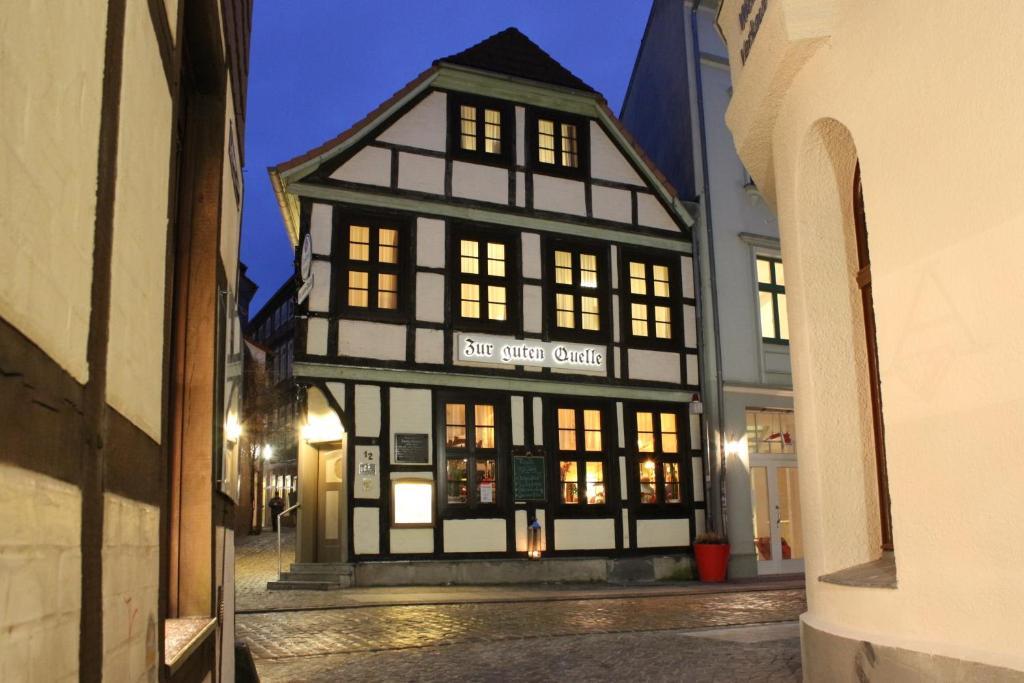 Gasthof Zur Guten Quelle Schwerin  Exteriér fotografie